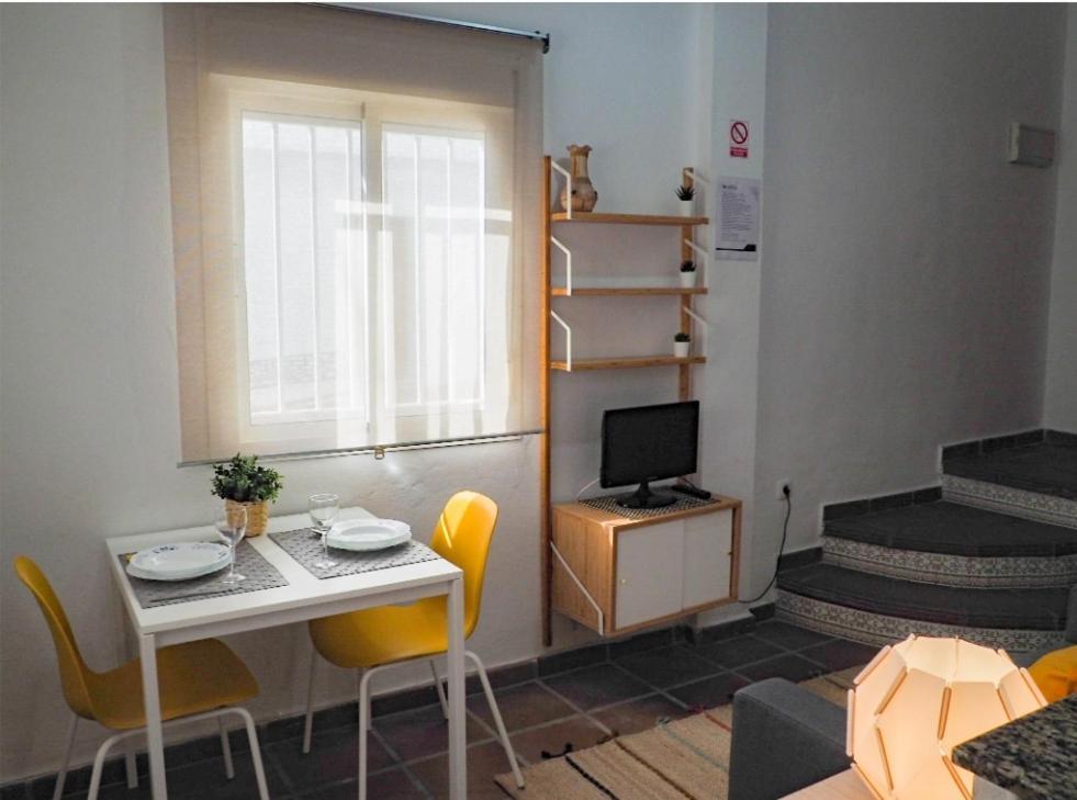 Conilplus Apartment Azucena III โกนิล เด ลาฟรอนเตรา ภายนอก รูปภาพ